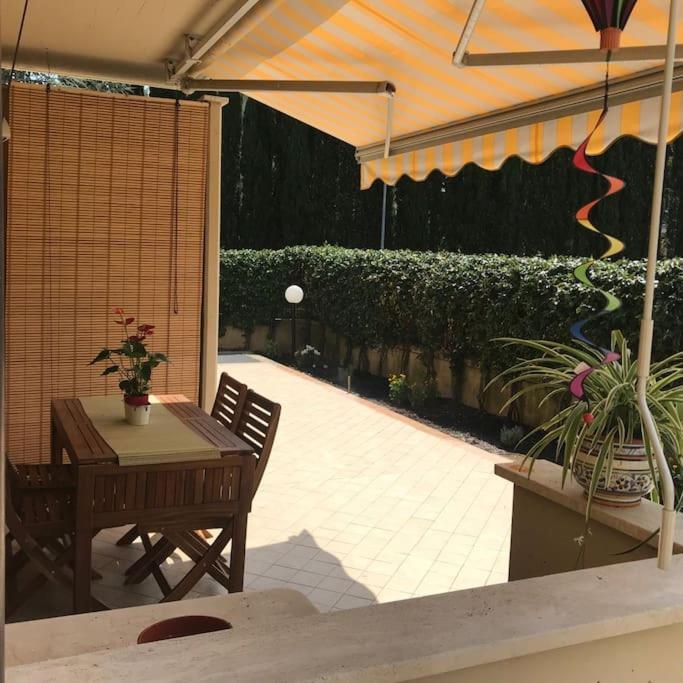 Syrma1 Apartment Лука Екстериор снимка